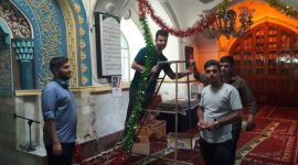 آذین بندی شبستان مسجد شریف الملک برای میلاد حضرت امام رضا سلام الله علیه‌